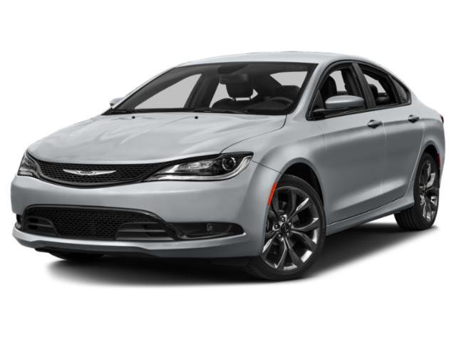 2015 Chrysler 200 S's photo
