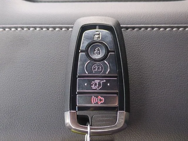 New 2026 Dark Matter Gray Metallic Ford MAX Platinum® image 29