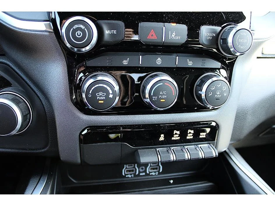 2025 RAM 1500 Big Horn/Lone Star - Photo 17