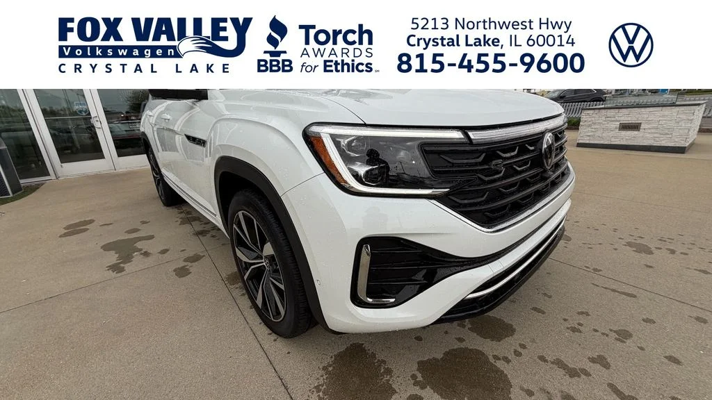 2025 Volkswagen Atlas 2.0T SEL Premium R-Line 4MOTION's photo