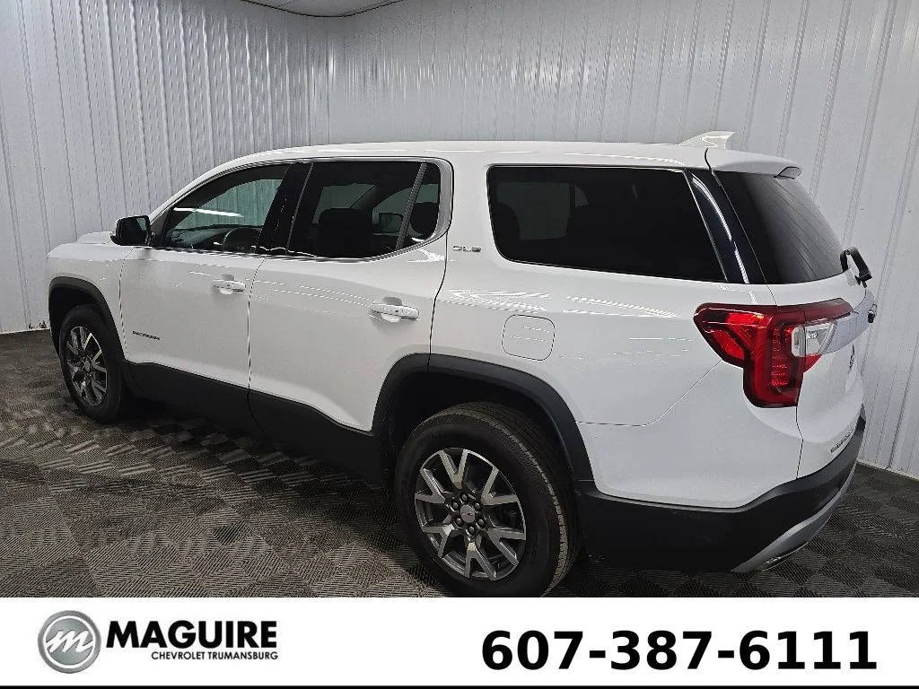 Used 2023 White GMC SLE image 9