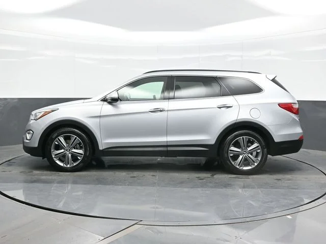 Used 2016 Silver Hyundai Limited image 4