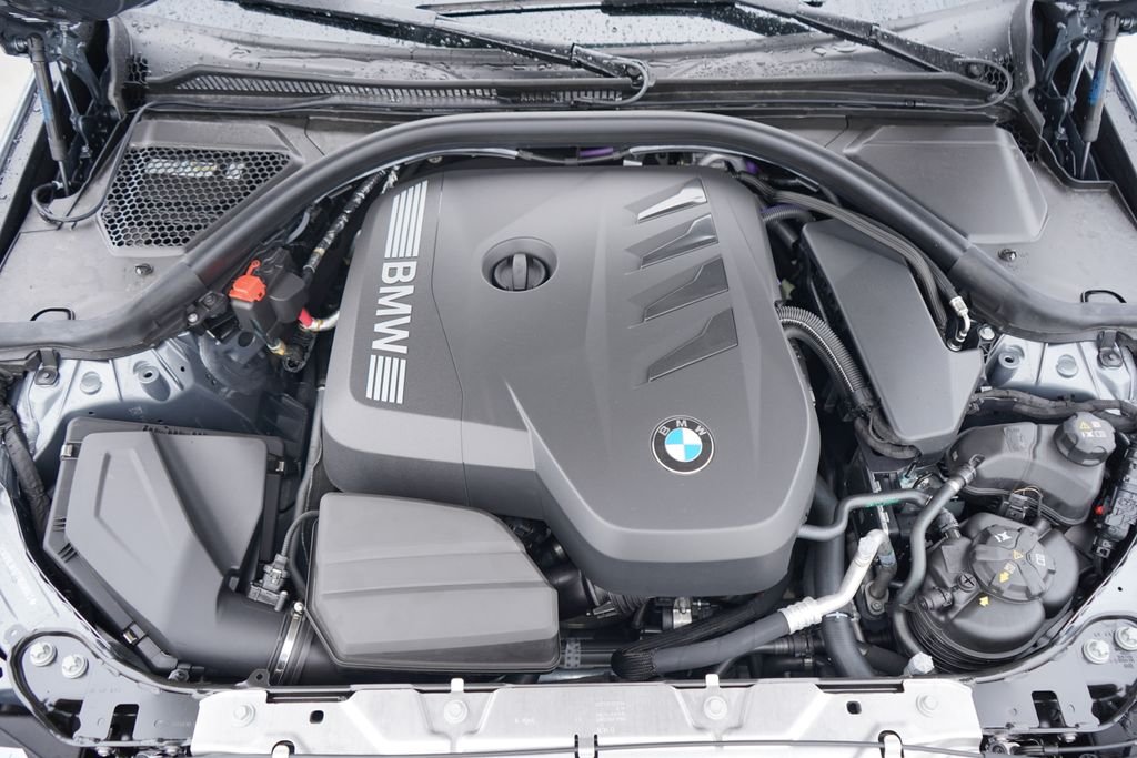 Used 2026 Skyscraper Gray Metallic BMW 330i xDrive image 21