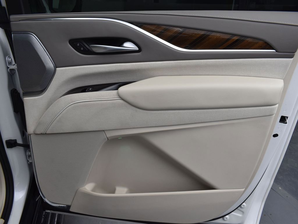 2023 CADILLAC ESCALADE ESV - Image 33