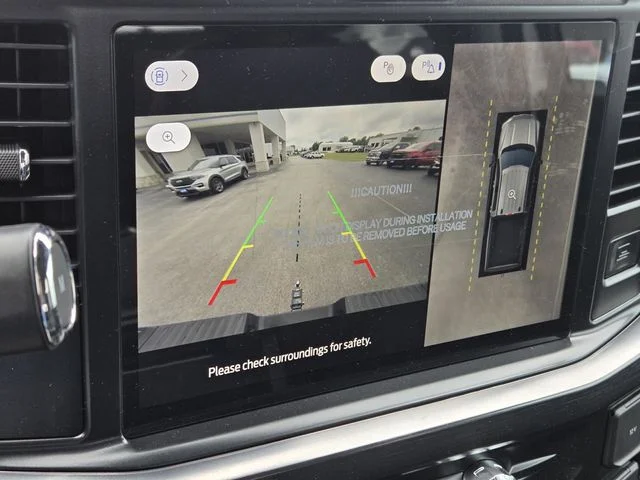 New 2026 Oxford White Ford F-250® Lariat® image 17