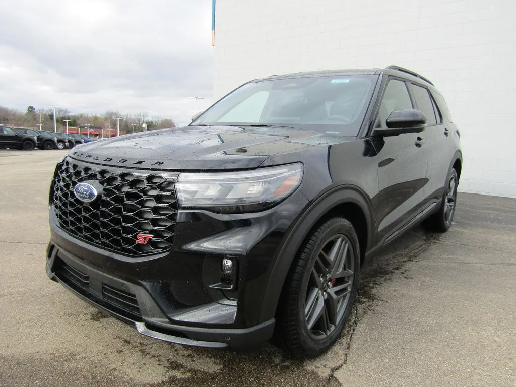 New 2026 Agate Black Metallic Ford ST image 45