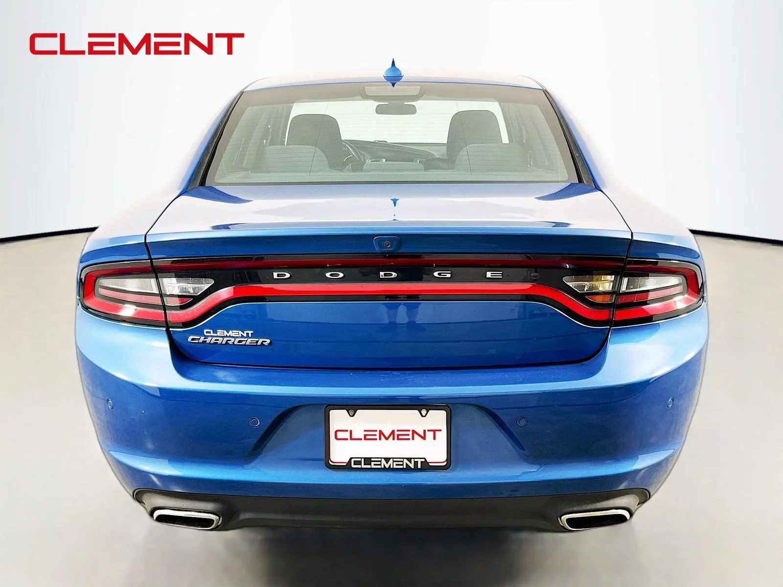Used 2023 Blue Dodge SXT image 8