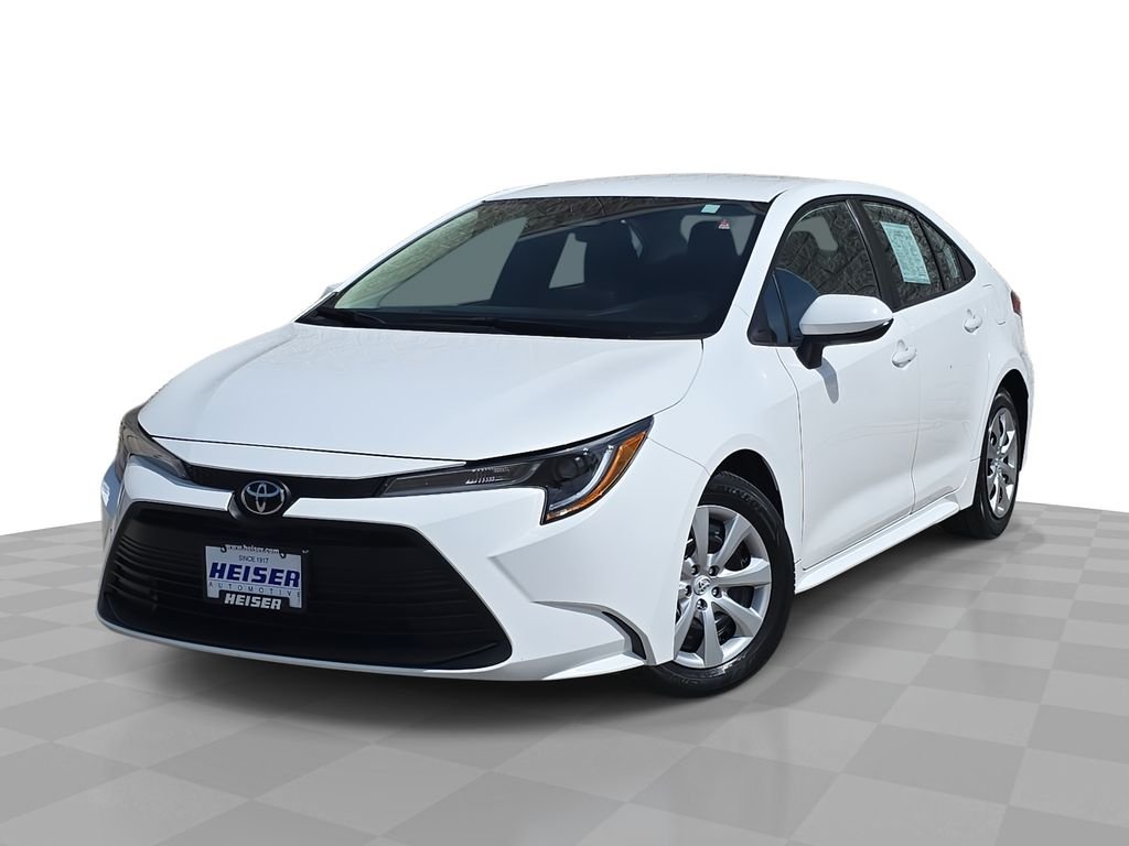 2025 Toyota Corolla LE