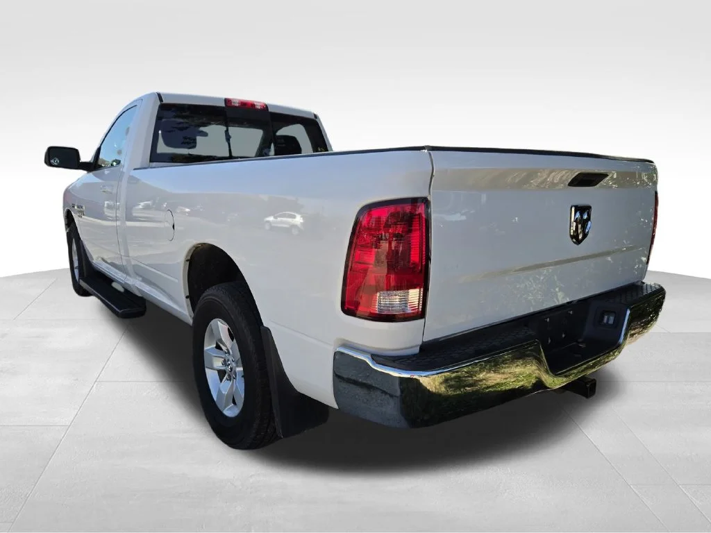 Used 2019 White Ram SLT image 3