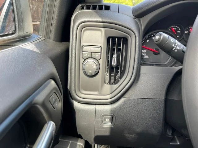 2026 Chevrolet Silverado 1500 Custom - Photo 28