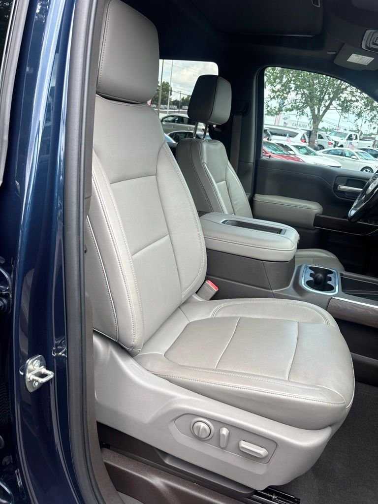 Used 2020 Blue GMC SLT image 26