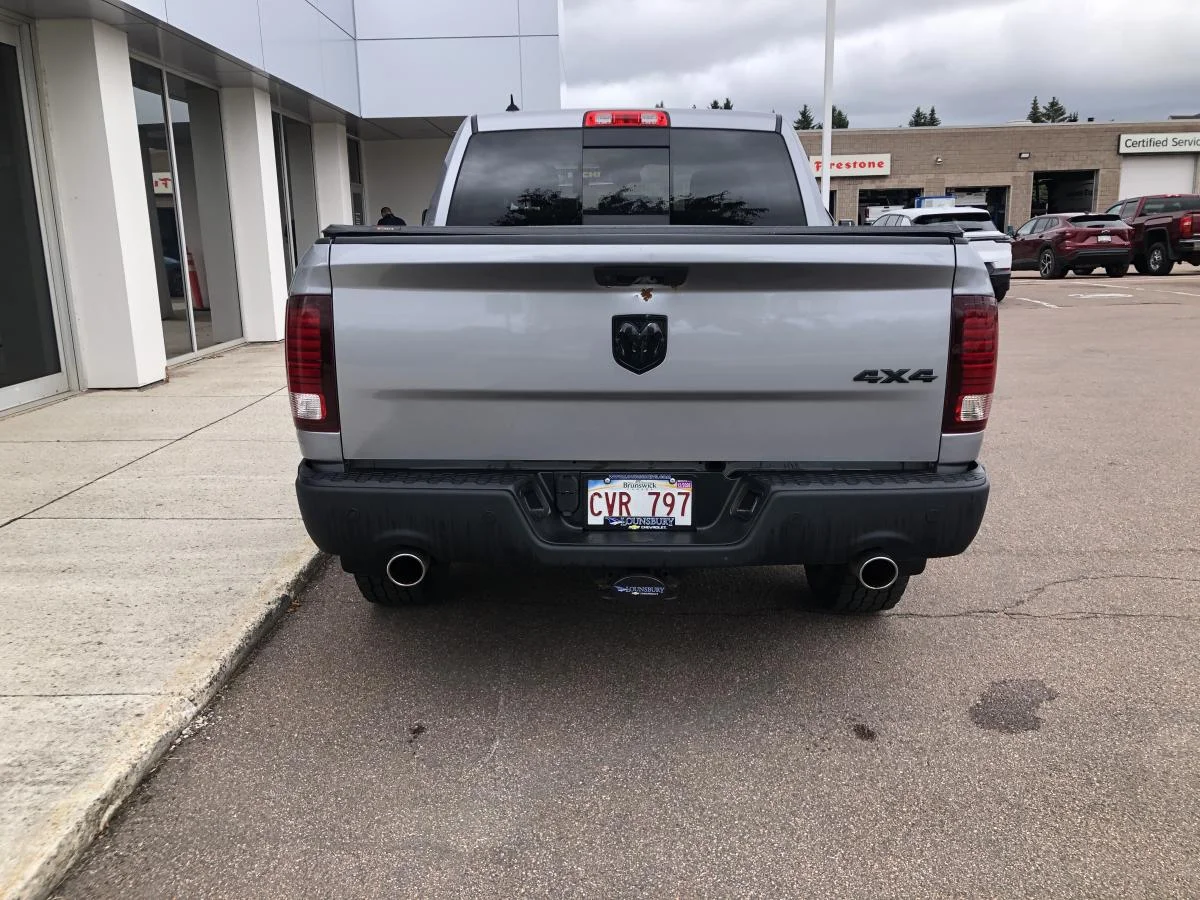 Used 2019 Silver RAM Warlock 4x4 Crew Cab image 7