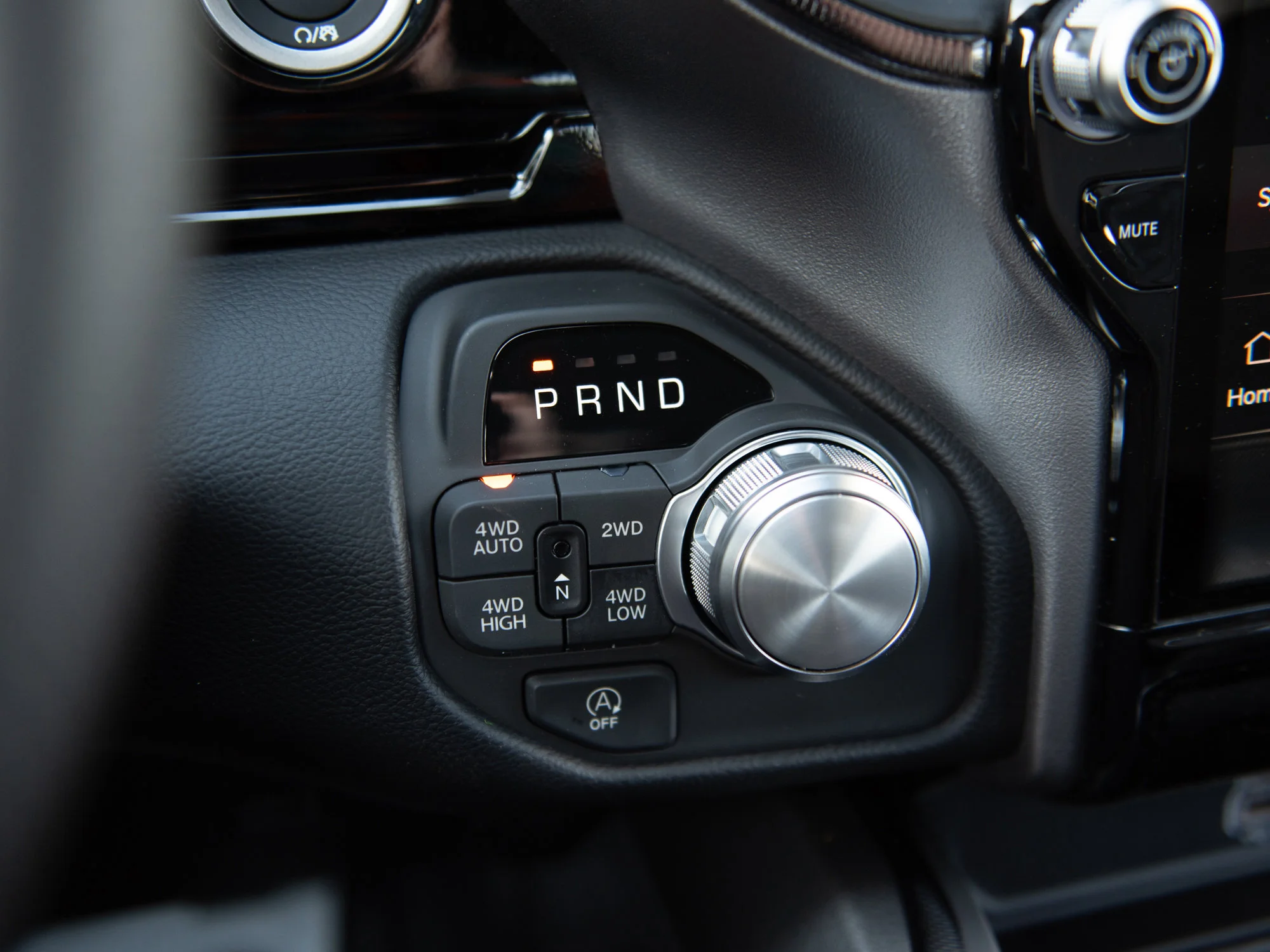 New 2026 Black RAM Sport* HEMI V8 image 18