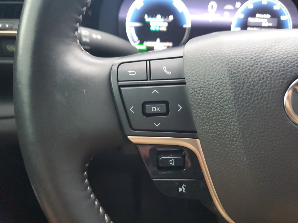 Certified Used 2024 Red Toyota Limited image 20