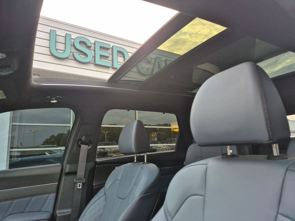 Used 2025 Blue Kia SX Prestige image 17