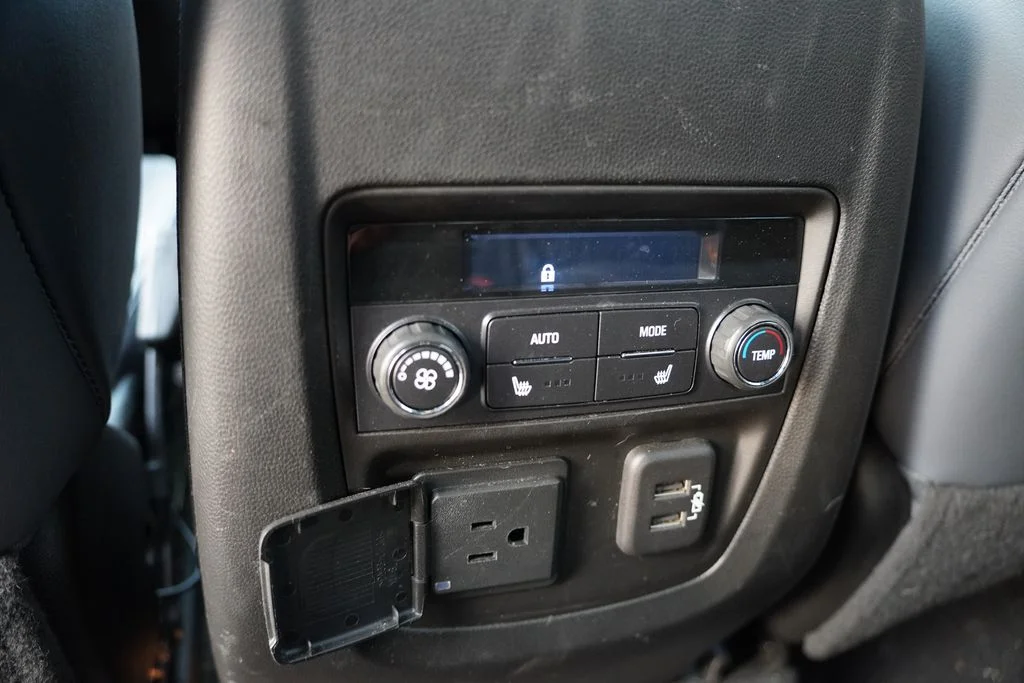 Used 2022 Summit White Buick Premium Group image 4