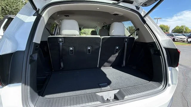 New 2026 Platinum White Pearl Honda AWD EX-L image 13