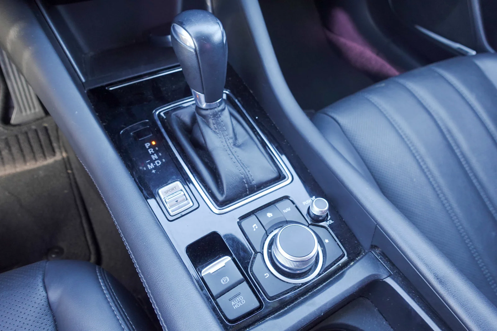 Used 2020 Jet Black Mica Mazda Grand Touring image 21