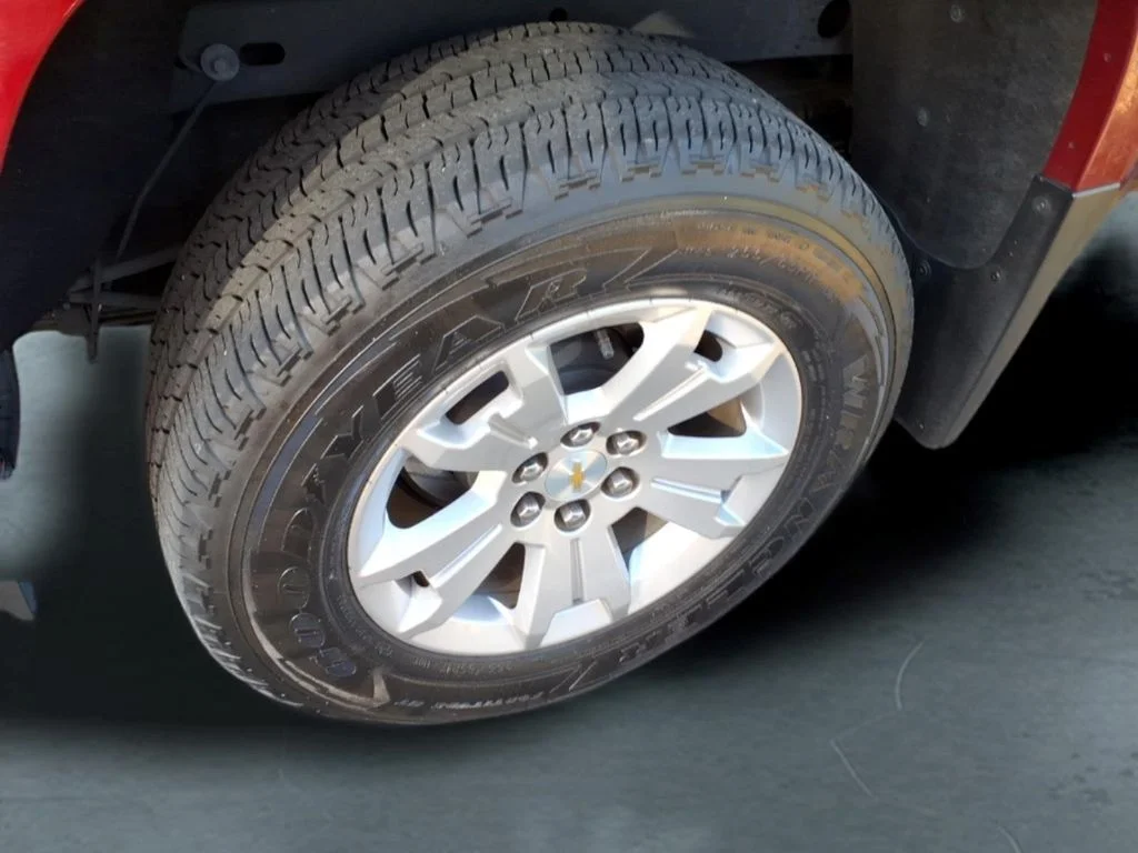 Used 2019 Red Chevrolet LT image 19