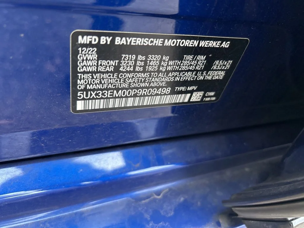 Used 2023 Blue BMW M60i image 14