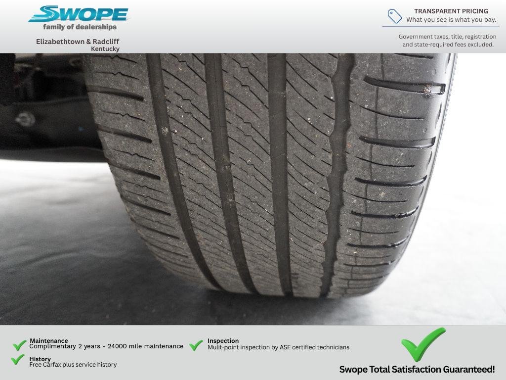 Used 2022 Jet Black BMW xDrive45e image 28