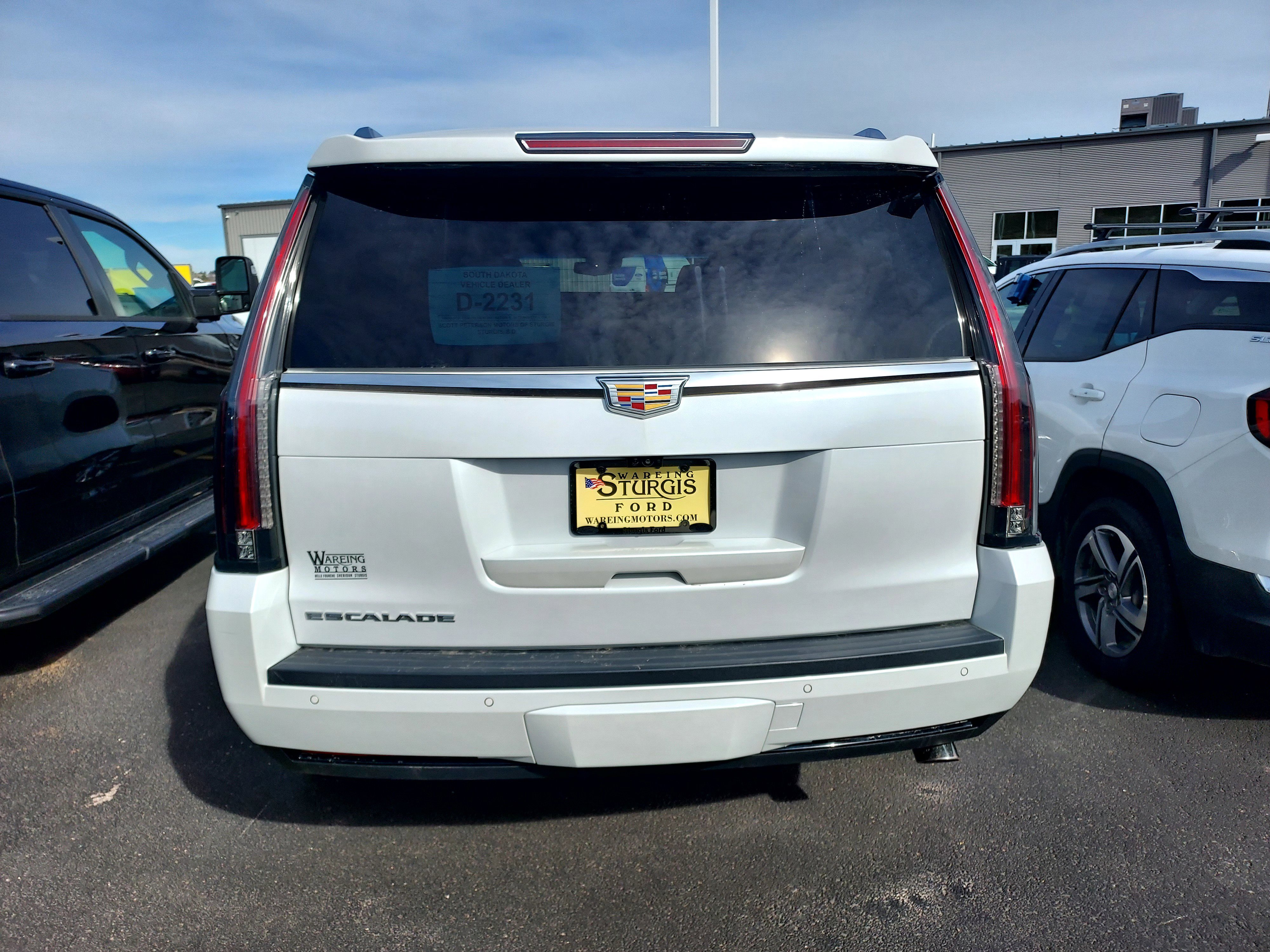 Used 2020 Crystal White Tricoat Cadillac Luxury image 5