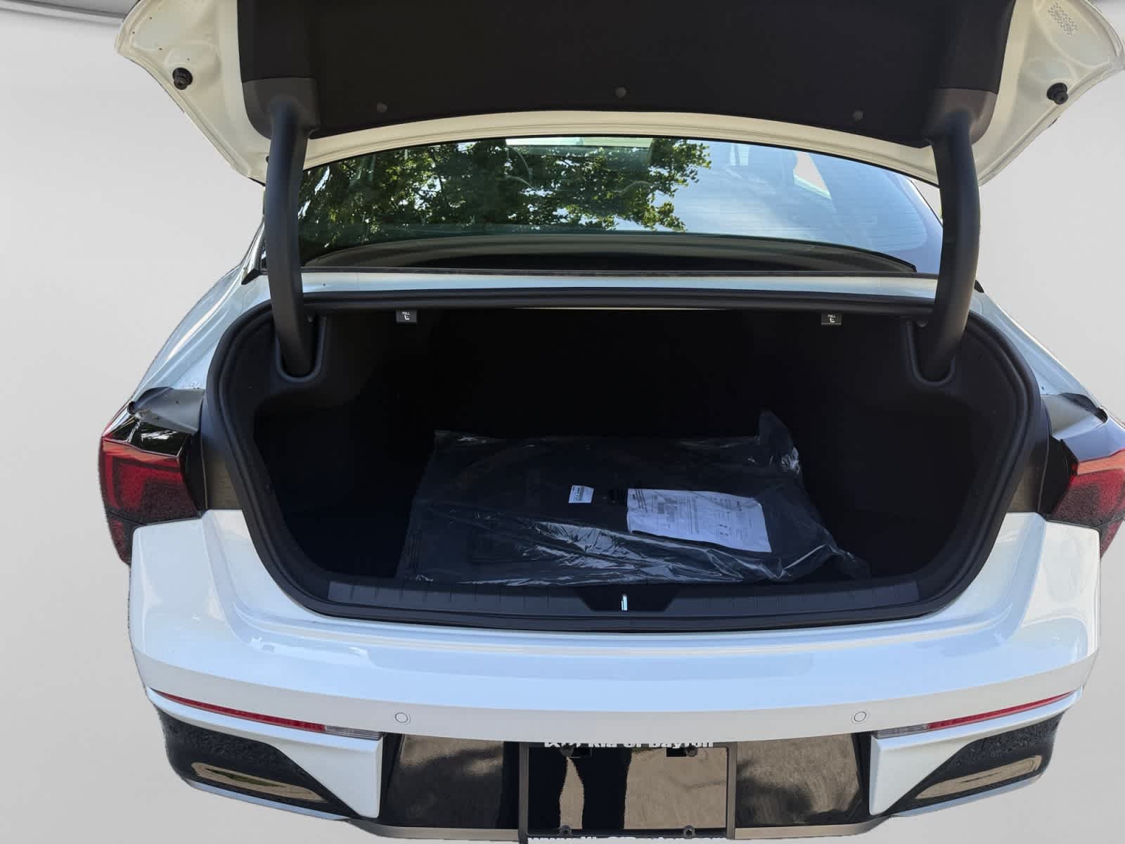 New 2026 Snow White Pearl Kia GT-Line AWD image 23