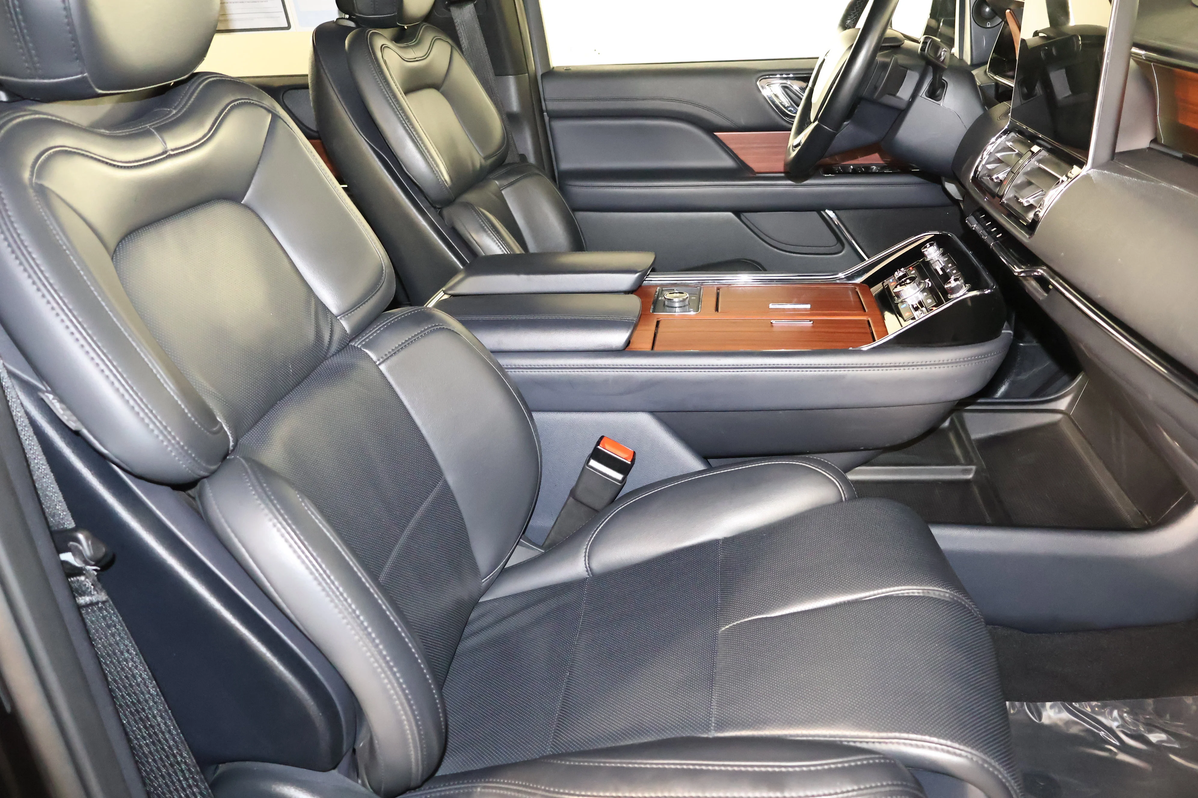 2024 Lincoln Navigator Premiere - Photo 46