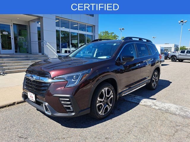 2024 Subaru Ascent Touring's photo