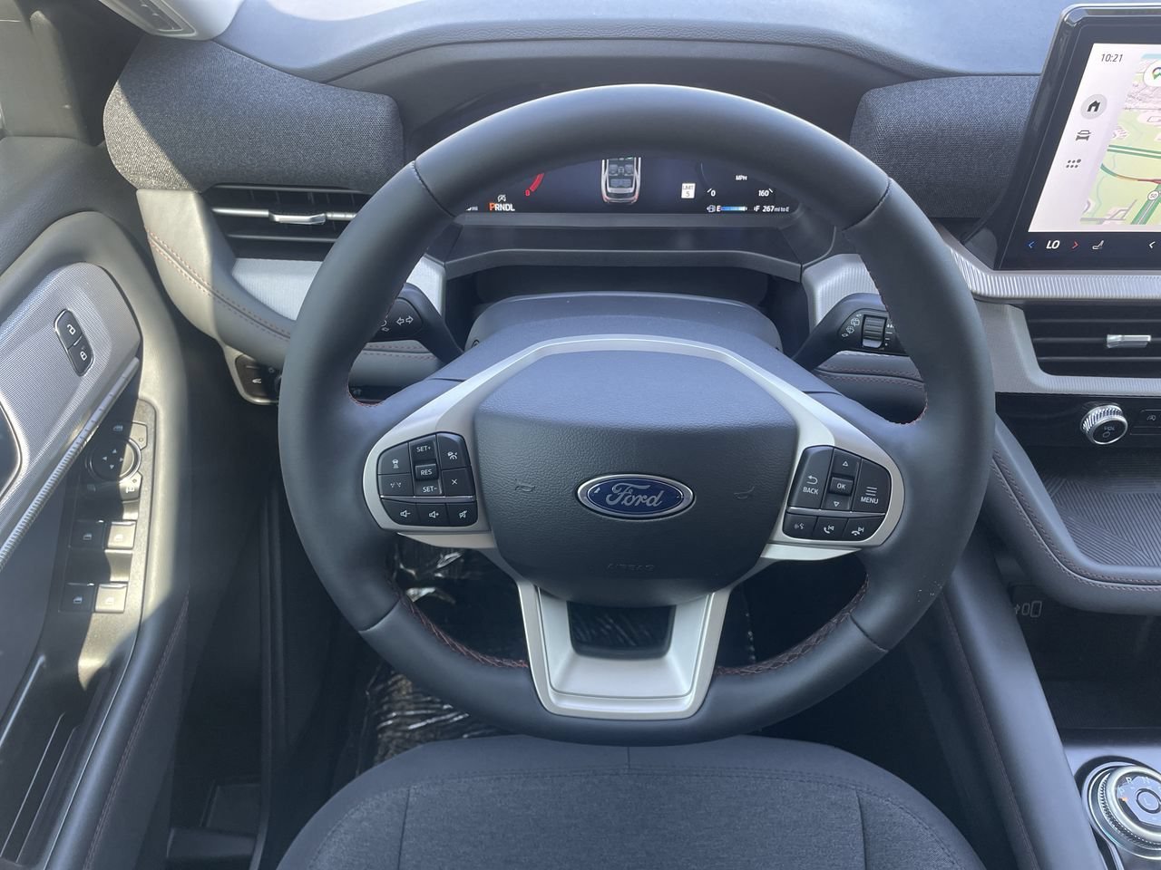 New 2026 Space White Metallic Ford Active image 13