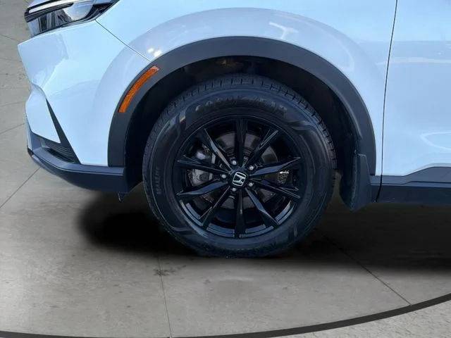 Used 2024  Honda Sport image 30