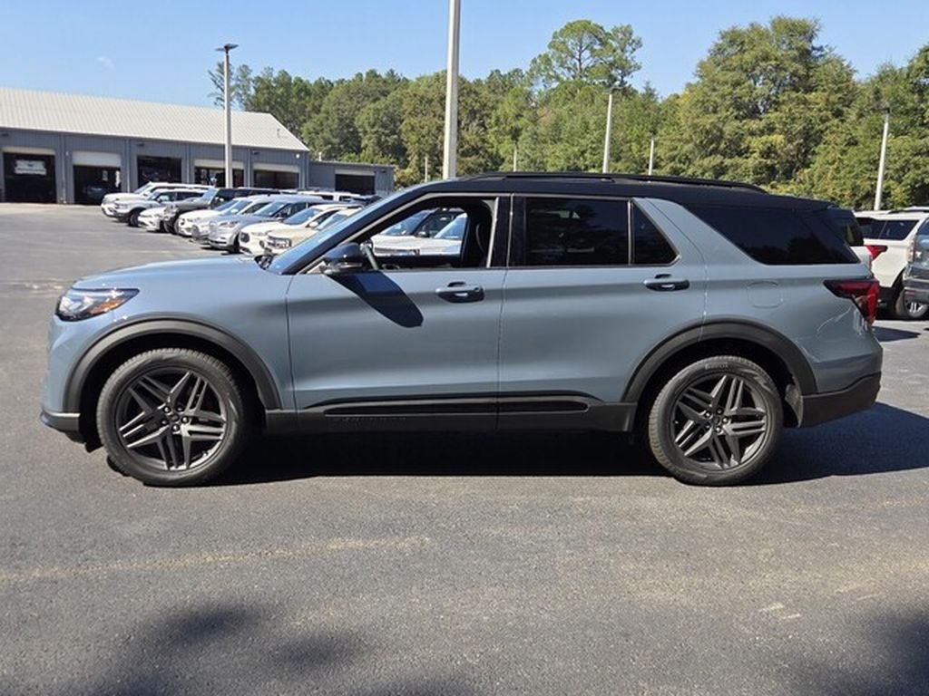 New 2026 Vapor Blue Metallic Ford ST image 5