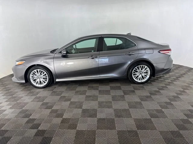 Used 2020 Gray Toyota XLE image 10