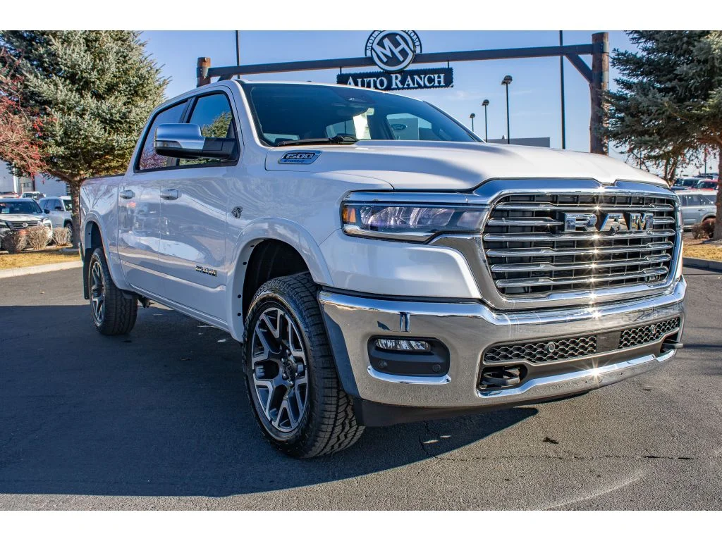 2026 RAM 1500 Laramie - Photo 2