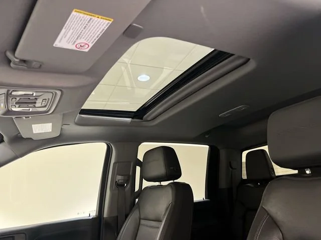 Used 2023 Forest Metallic GMC Denali image 18