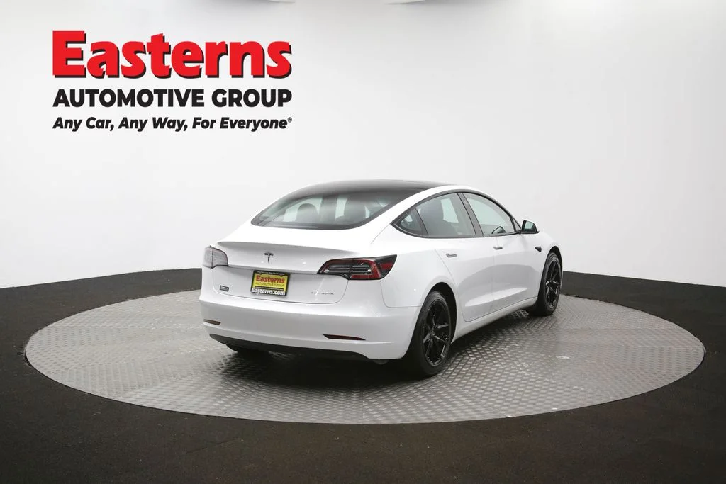 Used 2022 White Tesla Long Range image 34