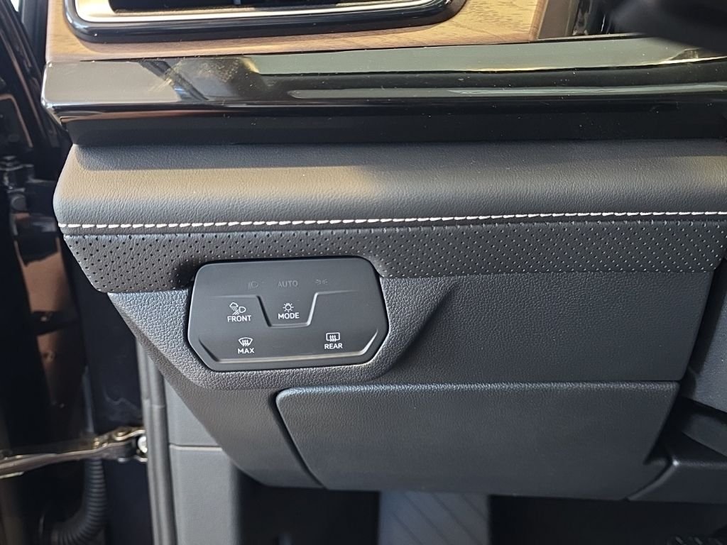 2026 Volkswagen Atlas SE w/Tech - Photo 15