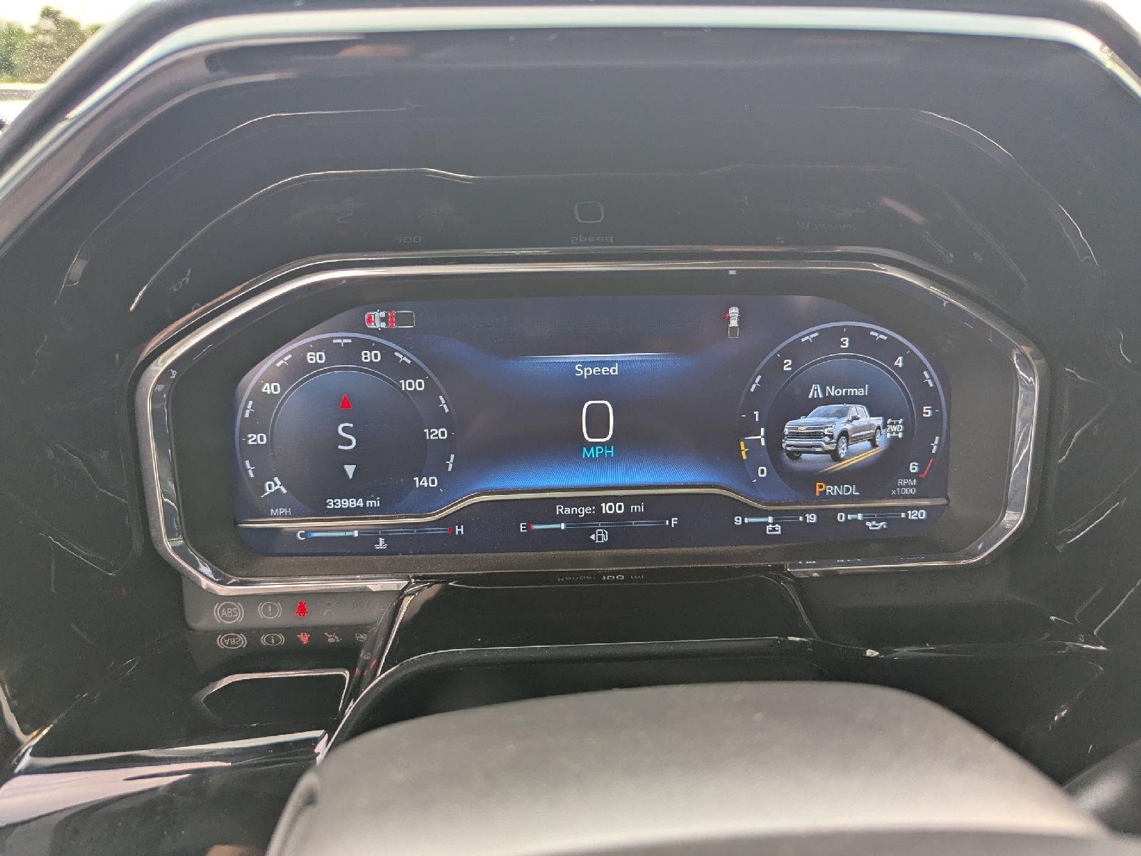 Used 2024 Sterling Gray Metallic Chevrolet LT image 19