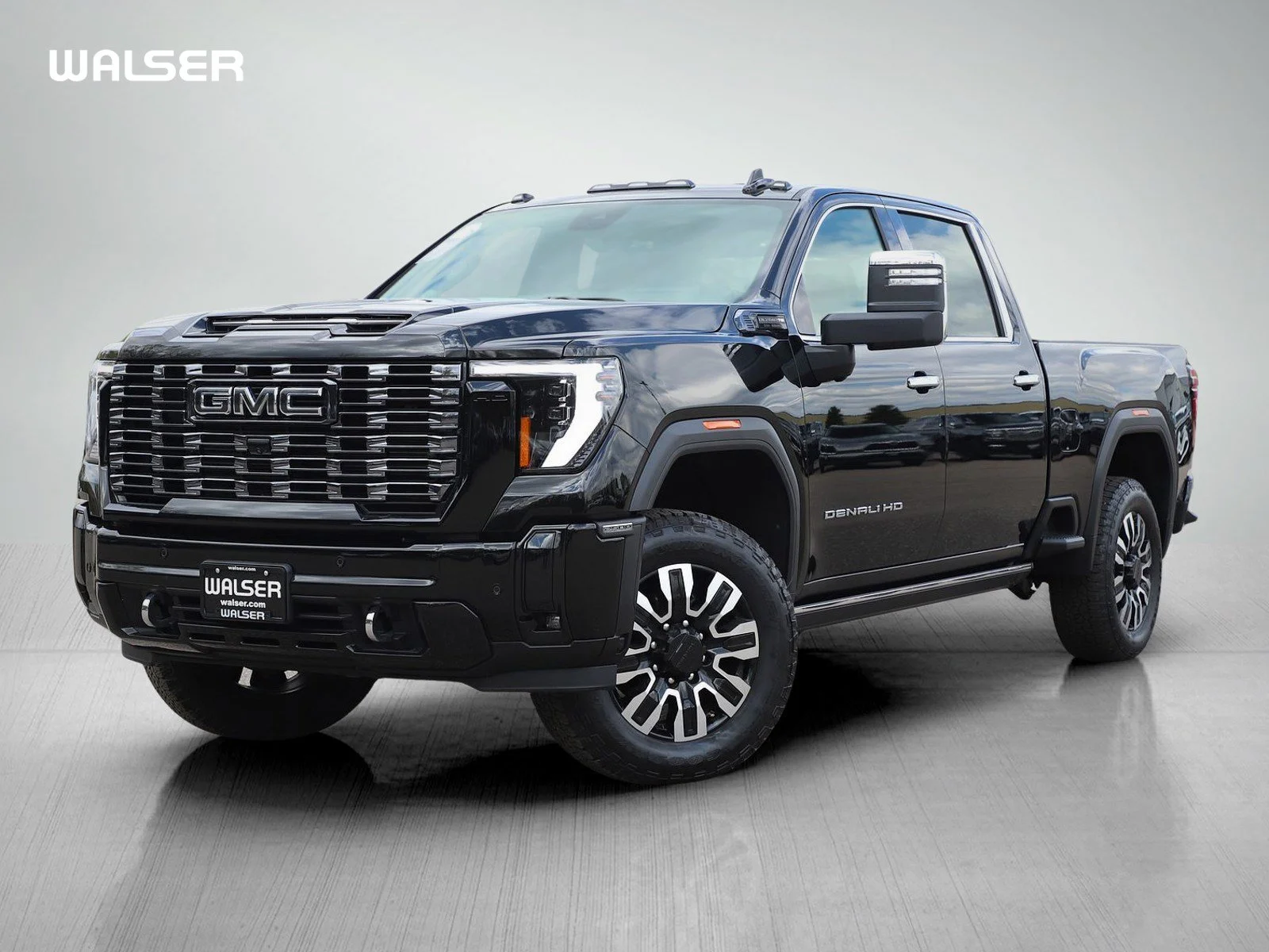 2025 GMC Sierra Denali Ultimate 4WD Crew Cab Long Box's photo