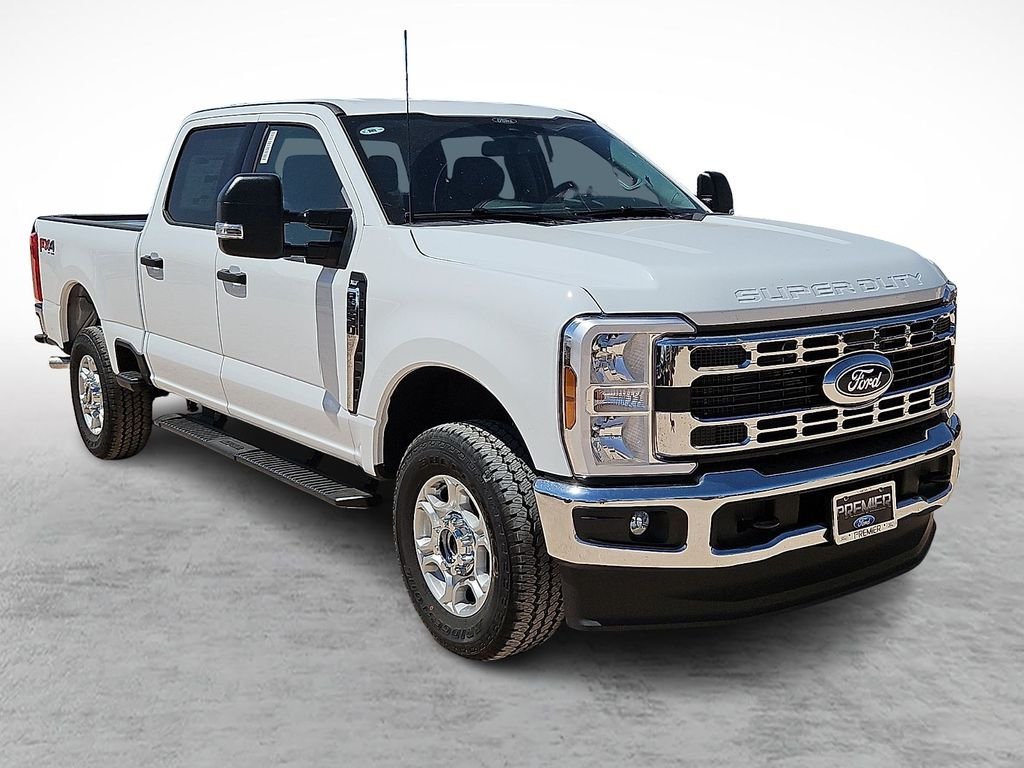 2027 Ford Super Duty F-250 XLT