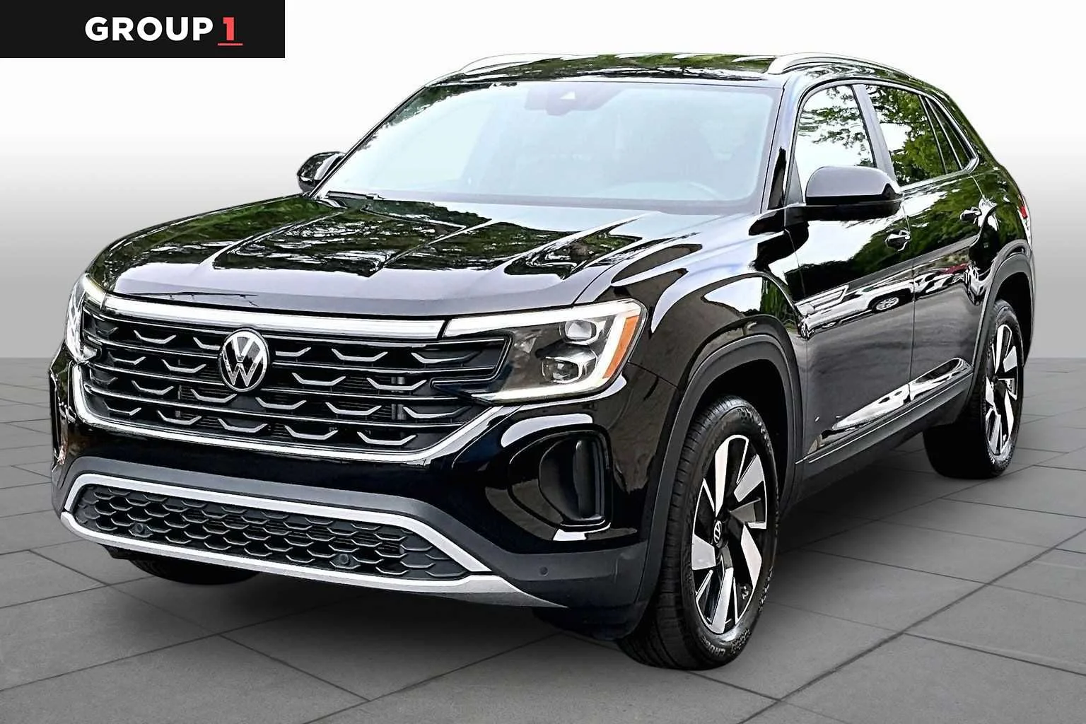 2025 Volkswagen Atlas Cross Sport 2.0T SE w/Technology