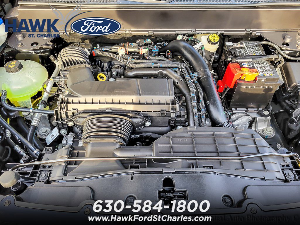 New 2026 Shadow Black Ford XLT image 18