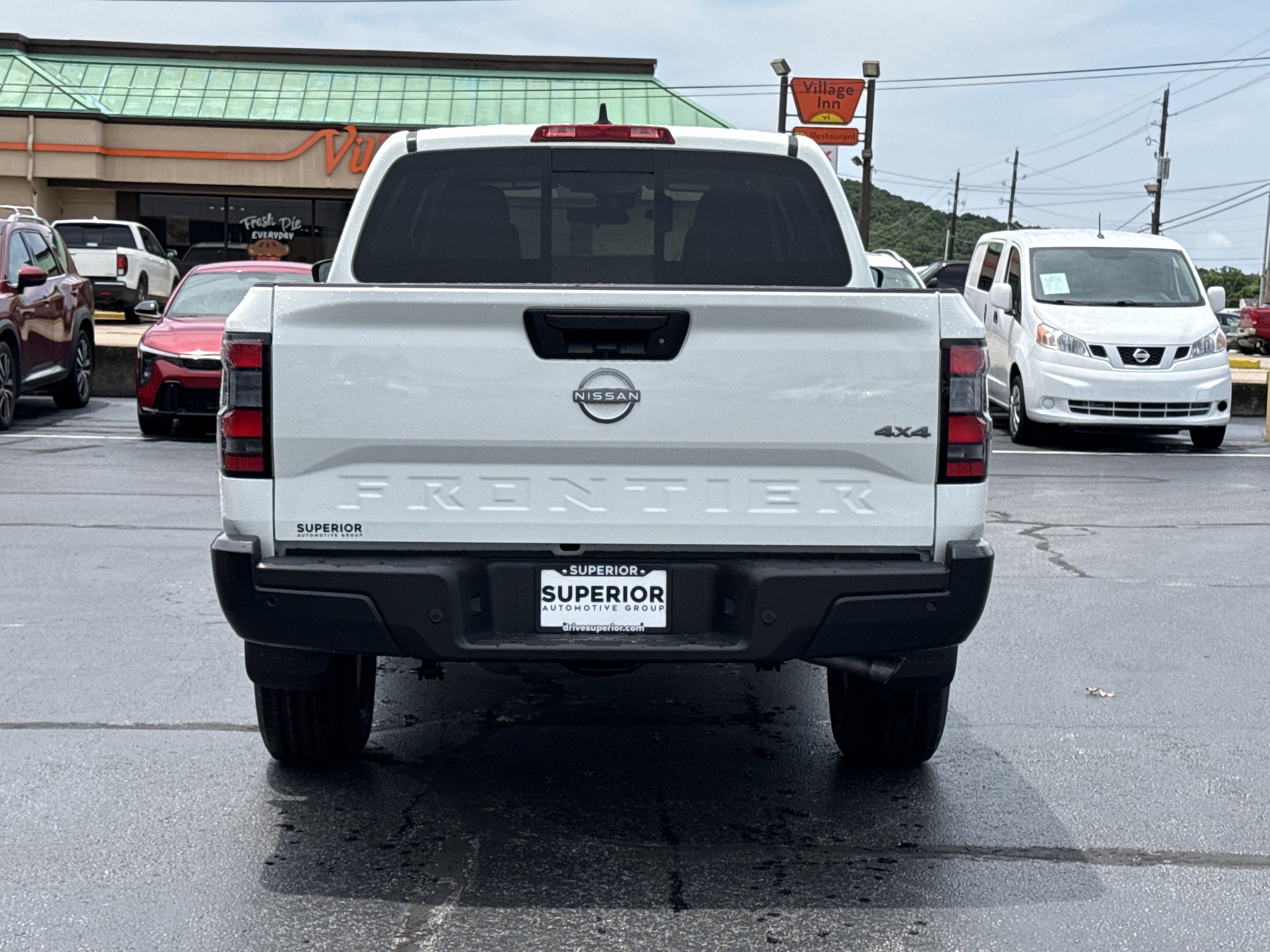 New 2026 Glacier White Nissan Crew Cab S image 4