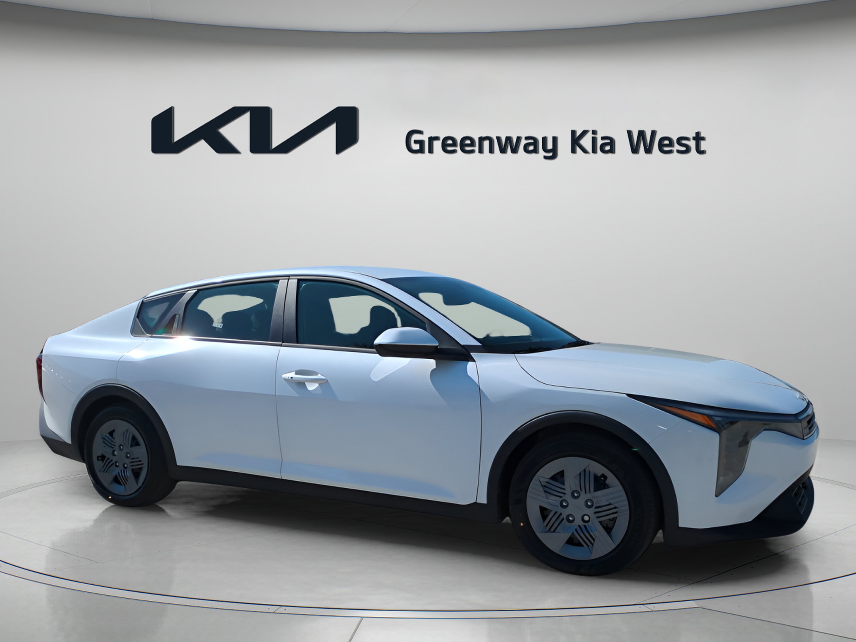 New 2026 Snow White Pearl Kia LX image 2