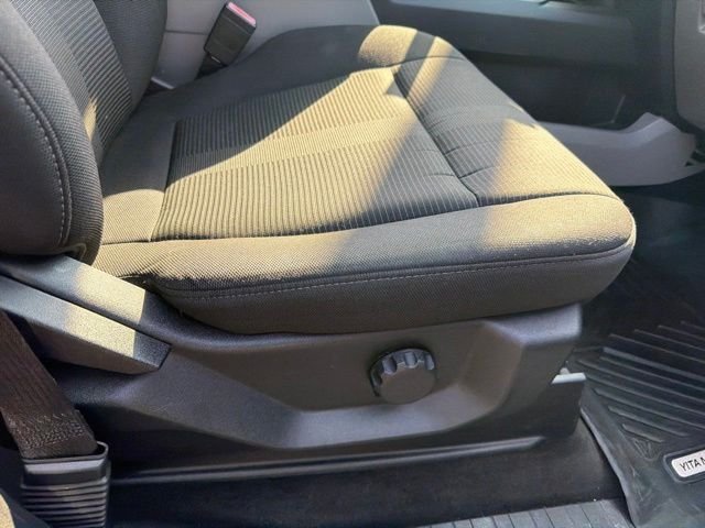 Used 2018 Red Ford XL image 10