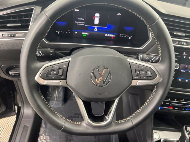 Used 2023 Black Volkswagen 2.0T SE image 20