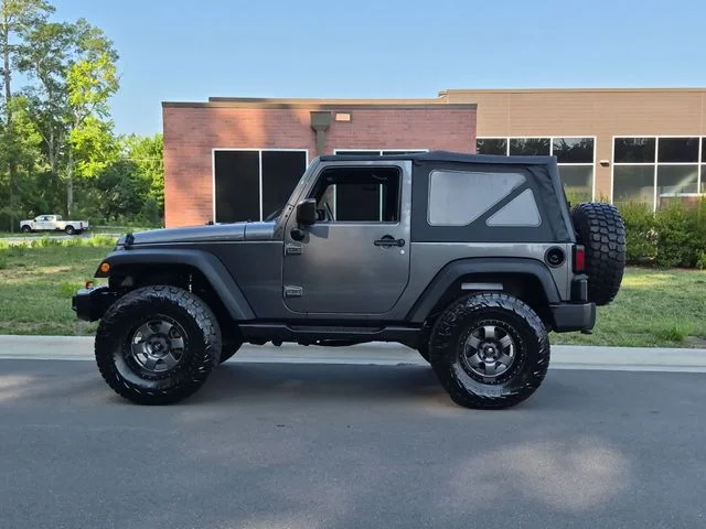 Used 2016 Gray Jeep Sport image 10