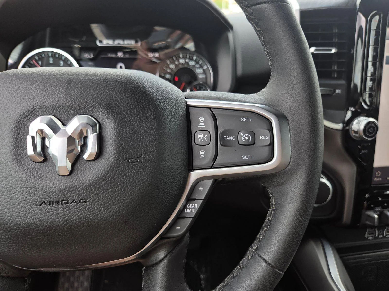 Used 2025 Billet Silver Metallic Clearcoat Ram Big Horn image 27