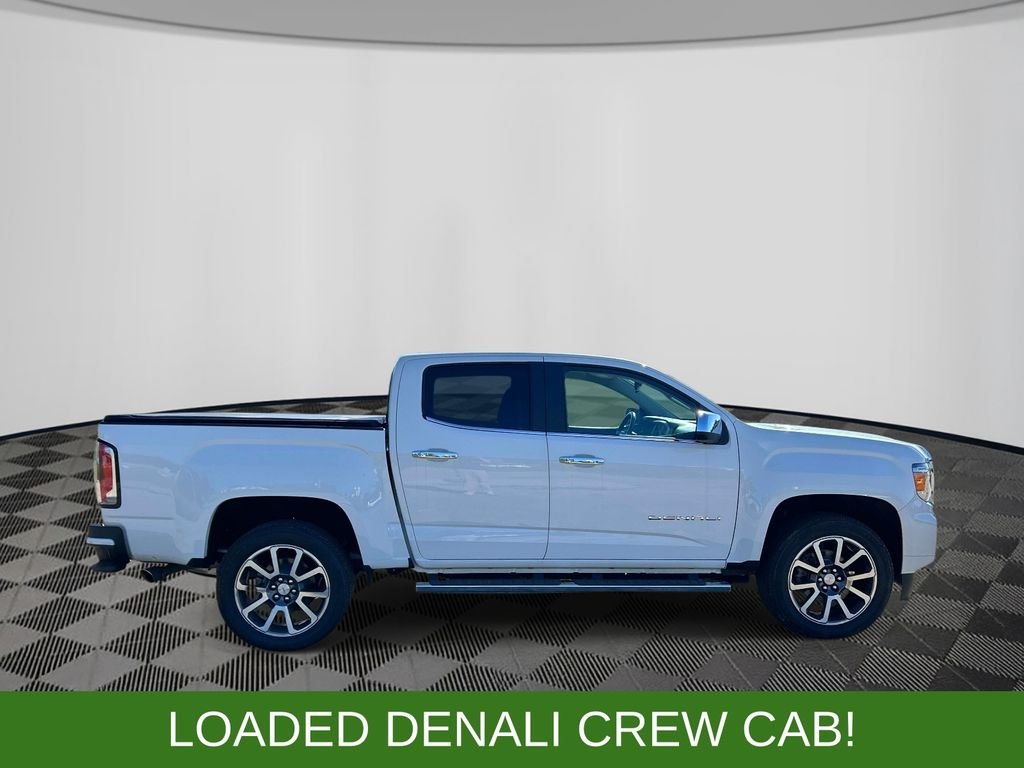 Used 2022 White GMC Denali image 6