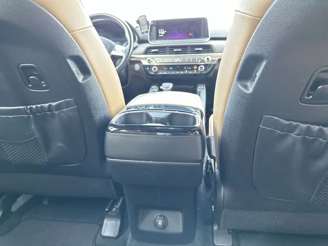 Used 2022 Black Kia SX image 25